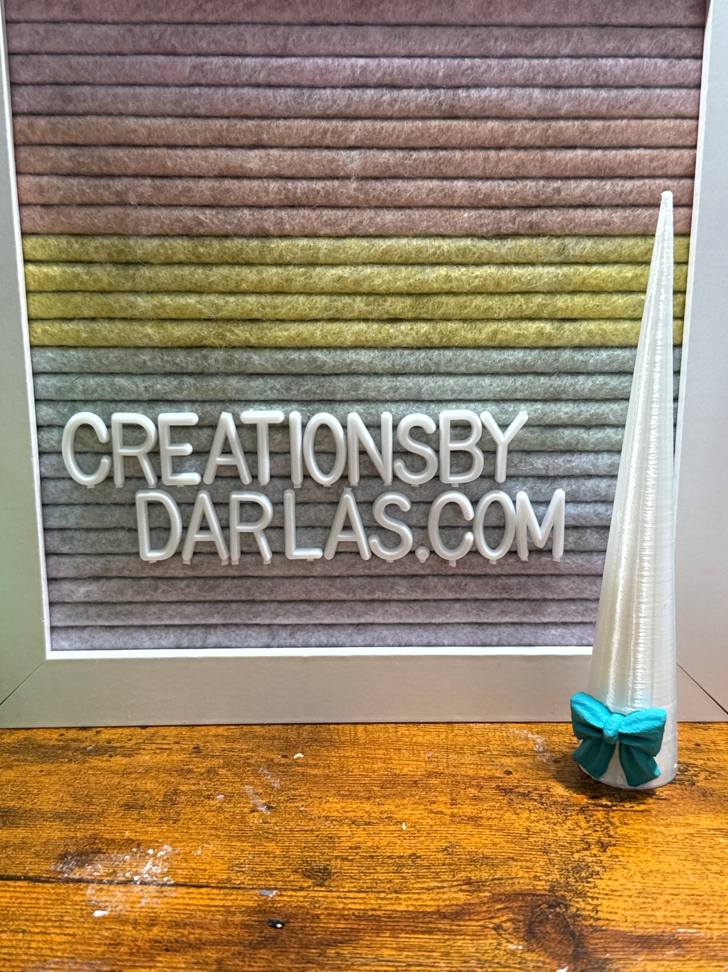 Teal bow cone 5.5”