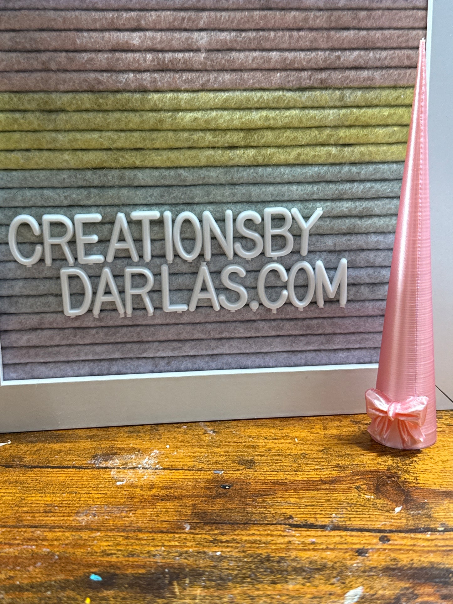 Pearl pink bow cone 5.5”