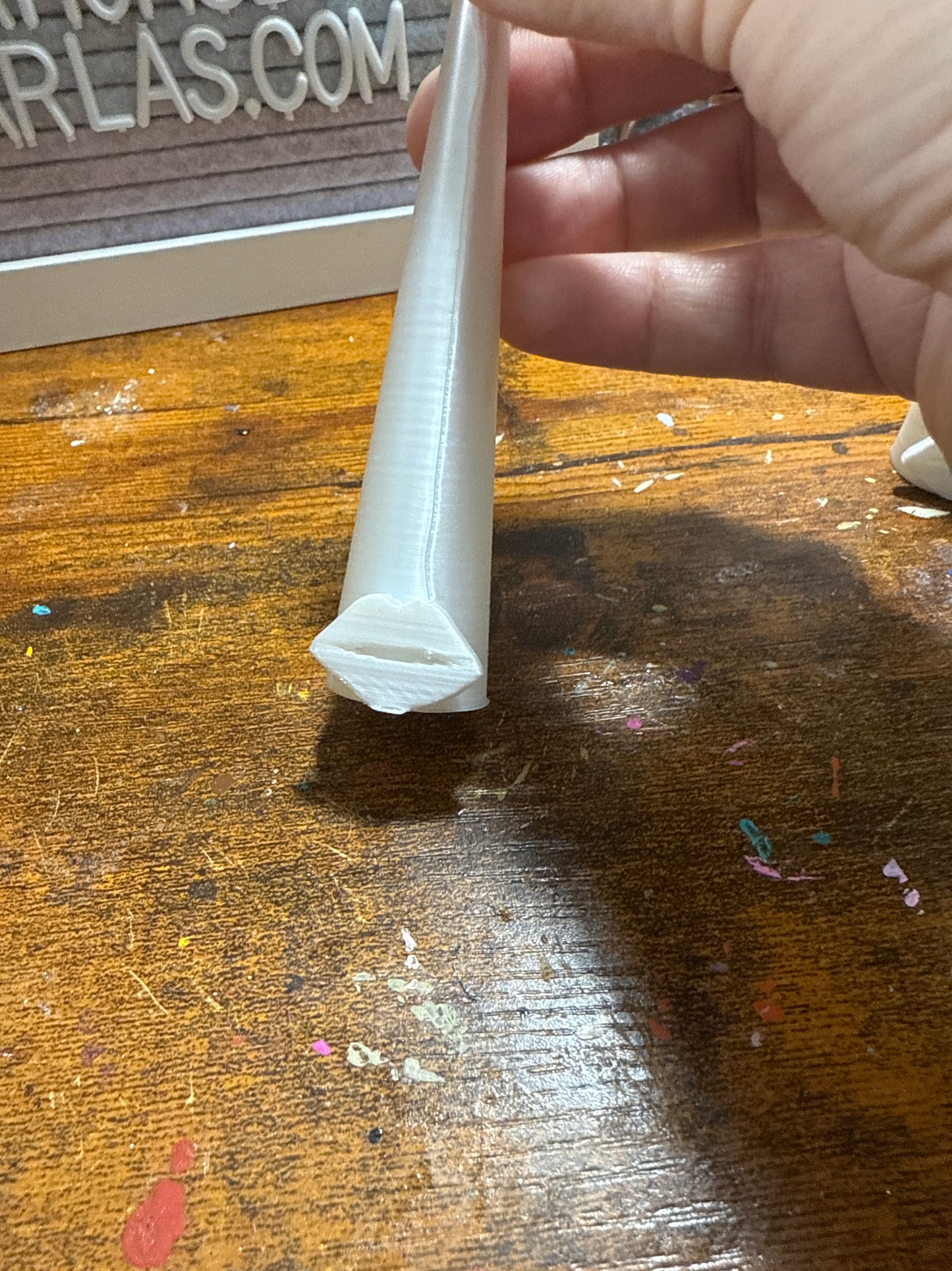Lips cone 5.25”