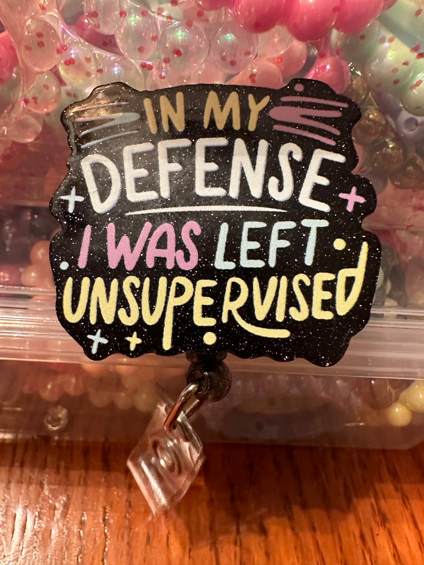 Unsupervised badge reel
