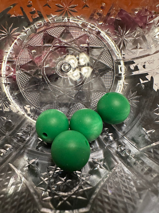 Green 15mm silicone bead 10 pack