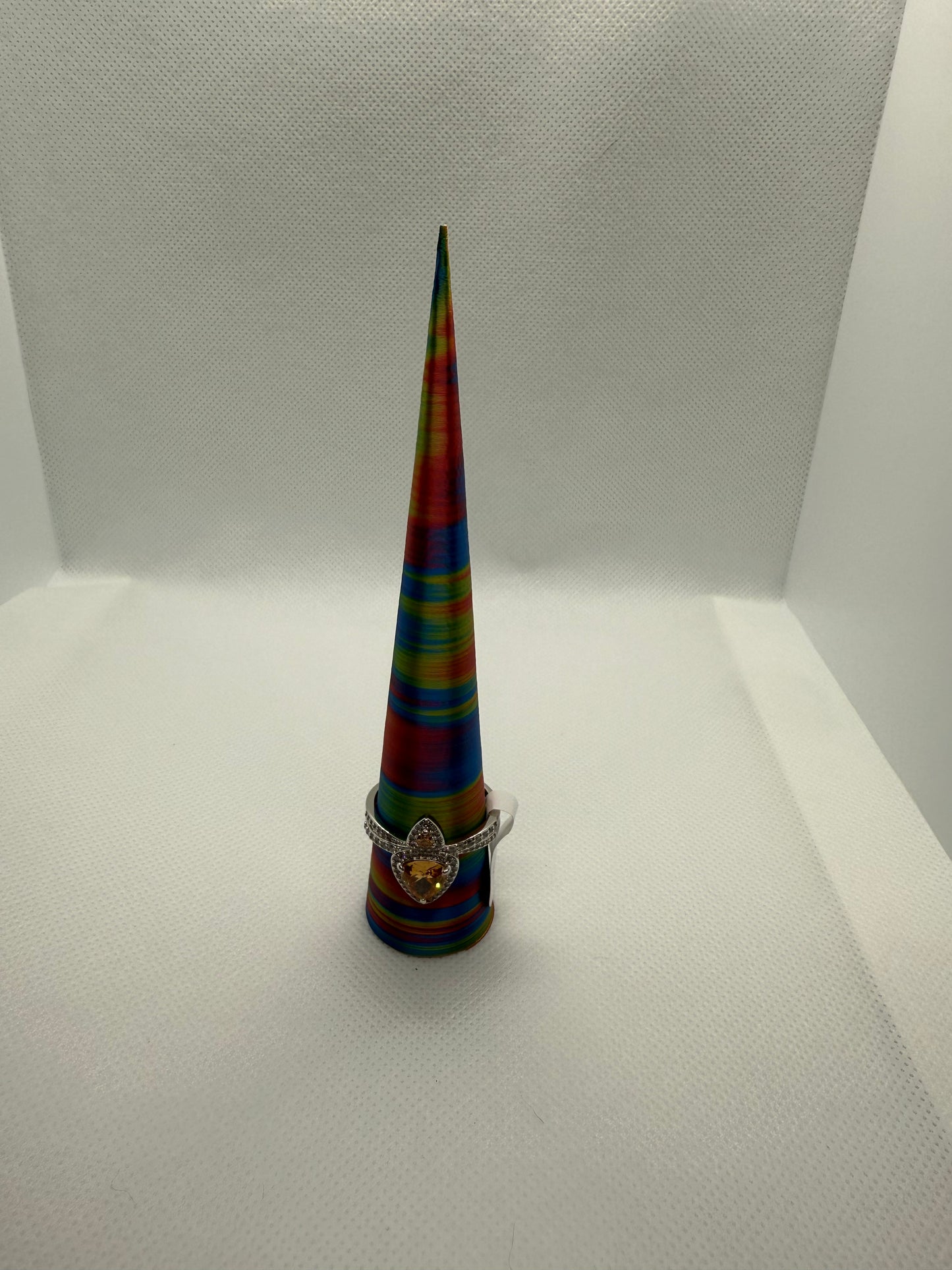 Red, blue, yellow ring cone